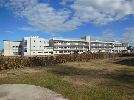 吉川市立美南小学校