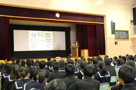 北区立神谷中学校