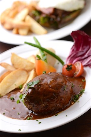 カフェ ベクトル　小松汐里さんインタビュー