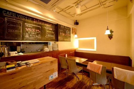 カフェ ベクトル　小松汐里さんインタビュー