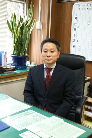 地域や外部スタッフとの連携で実現する「笑顔あふれる学校」／志村第四小学校　校長　丸山実先生