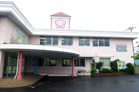 今年度から新たに国語教育と数遊びを導入し 心の教育と情操教育に惜しみなく 感性豊かな子どもに／柏さくら幼稚園