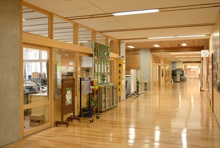 中央区立中央小学校　 小久保秀雄校長先生