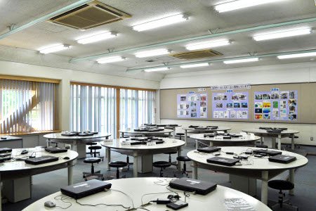 つくば市立竹園東小学校　ICT教室