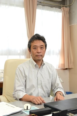 新宿区立牛込第二中学校　校長先生