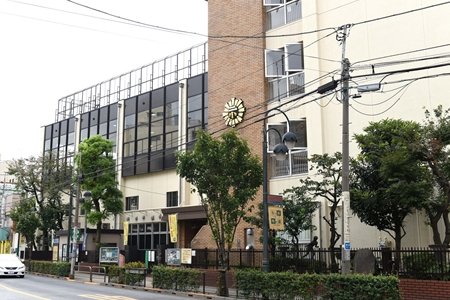 歴史ある街で子どもたちを見守り続けてきた伝統校／荒川区立第二日暮里小学校 水井雅史校長先生