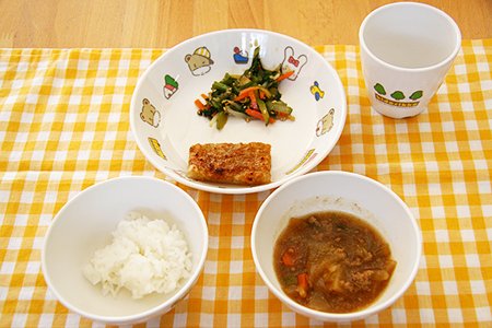 天王保育園　給食