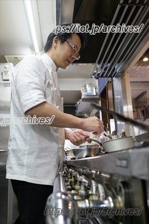 れすとらん さいとう 齊藤さん　厨房