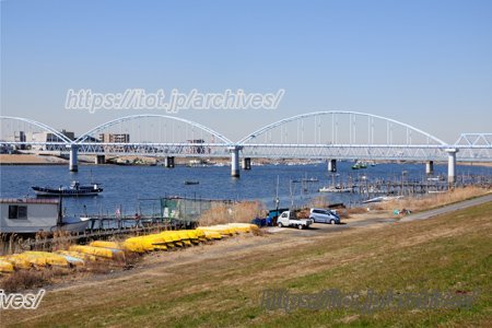 江戸川河川敷(高野三丁目付近)