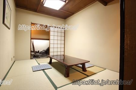 根ぎし　笹乃雪