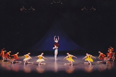 くわはらバレエアカデミー