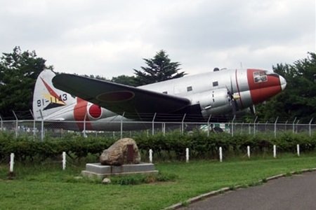 いせき　航空公園