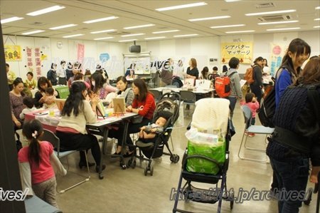 手と手を取り合い団結してサポートする<br />地域に欠かせない子育てネットワーク/いちかわ子育てネットワーク 副理事 林田香織さん