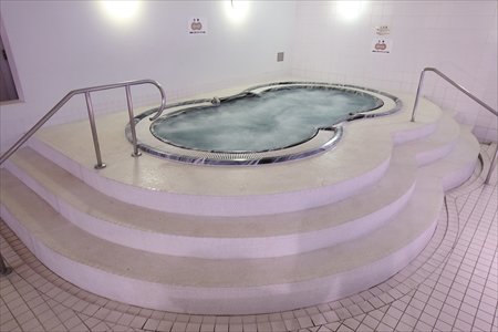 ナフウェルネスクラブ　内湯