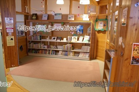 流山市立木の図書館インタビュー