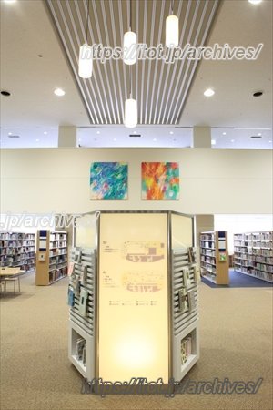 乳児から高齢者までみんなが楽しめる 「豊島区立中央図書館」