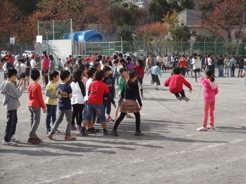 川上北小学校　校庭