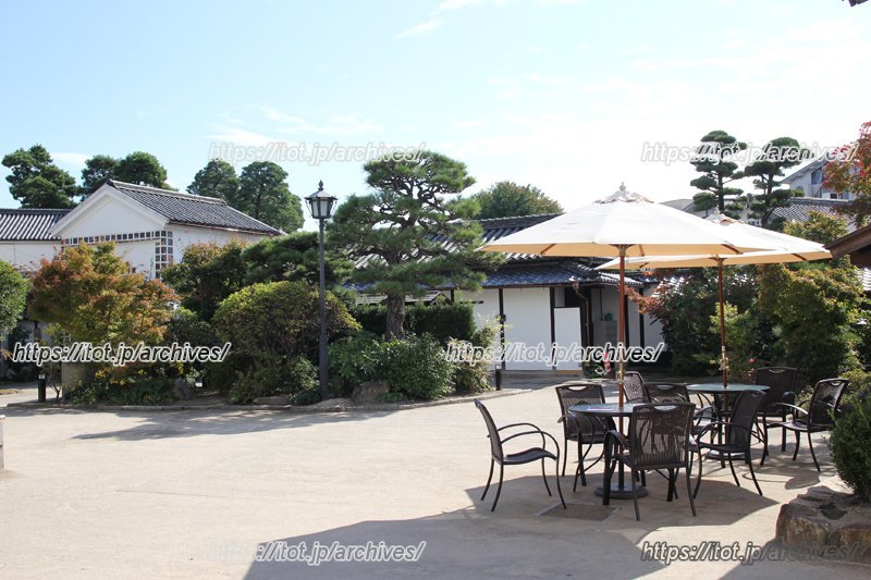 広々とした屋外のスペースも