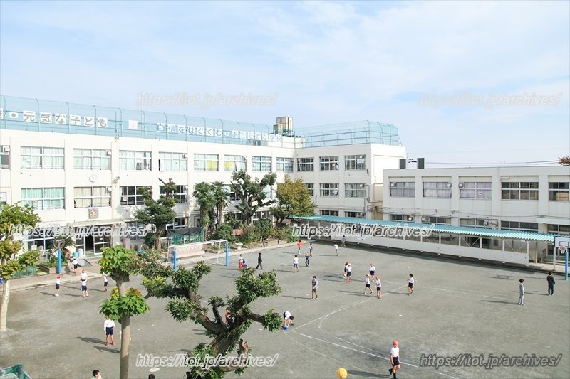 「大田区立馬込小学校」校庭