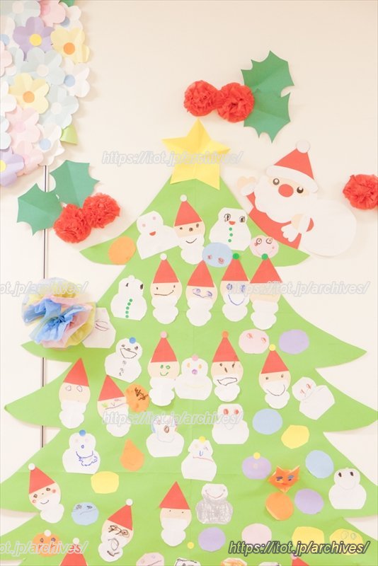 みんなでつくるクリスマスツリー