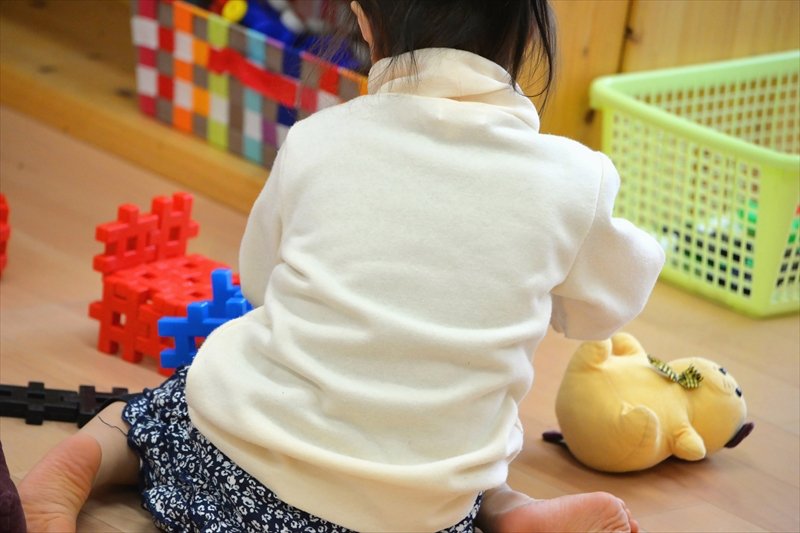 おもちゃ遊びの最中