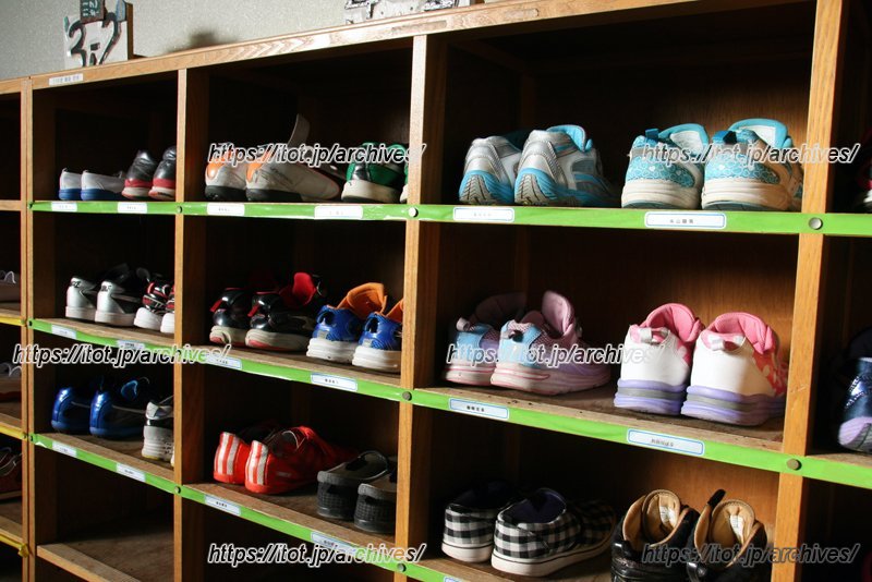 「靴揃え名人」の習慣が徹底されていることがよくわかる