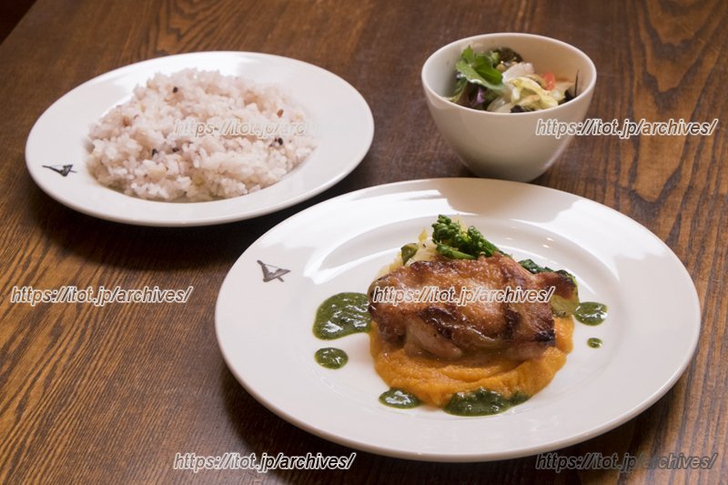 食材にも地元へのこだわり