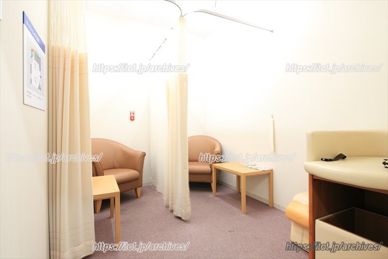 「お客さまご案内カウンター」内の授乳室