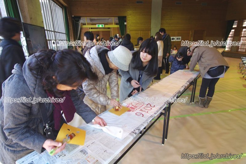 行政、住民、学生が協力し合い実施されている