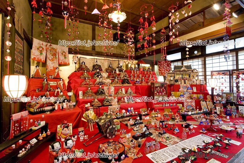 上巳の節供（雛まつり）の室礼は圧巻