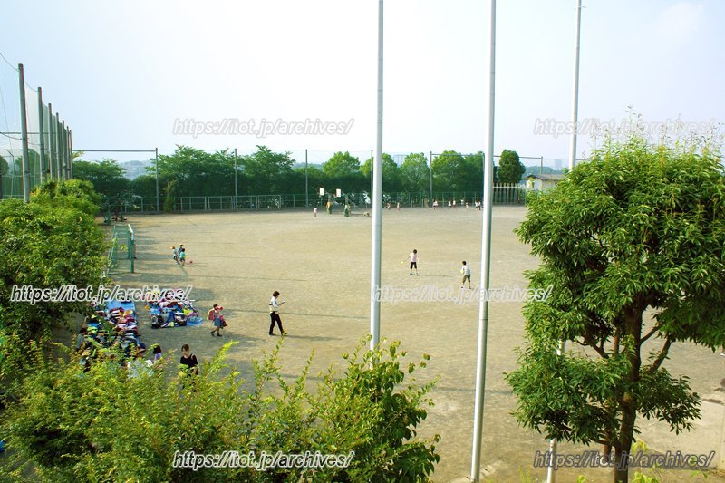 放課後の校庭の様子