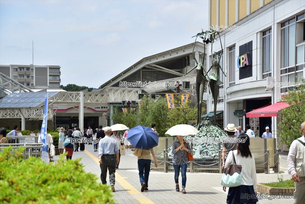新百合ヶ丘駅前