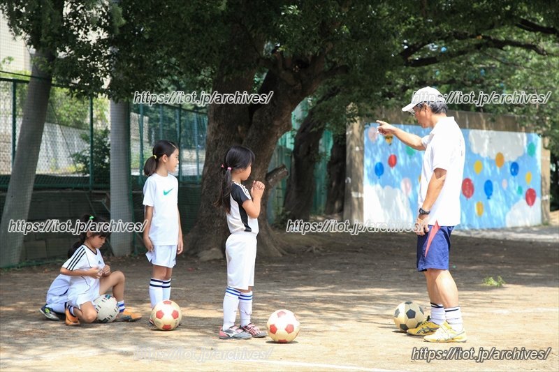 女子も元気に頑張ります
