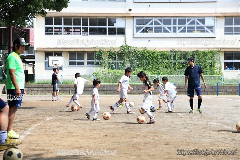 サッカーだけでなく行事なども通してチームワークを学べます