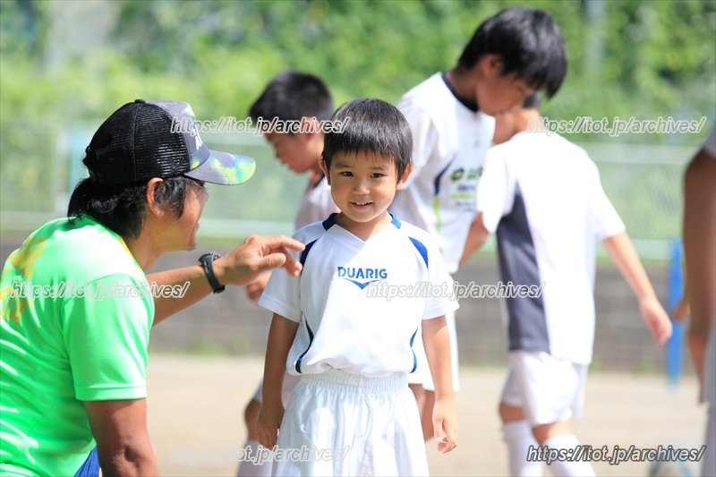 褒めることを大切にしています