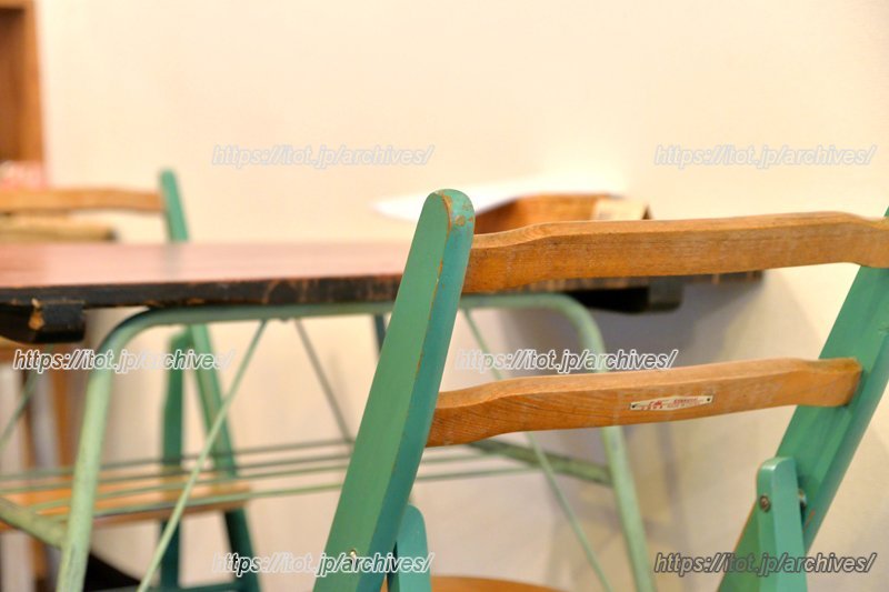 オーナー自ら手掛けたこだわりの内装