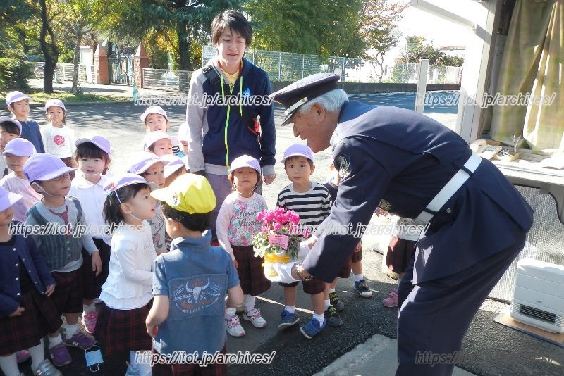 勤労感謝の日にお花をプレゼント