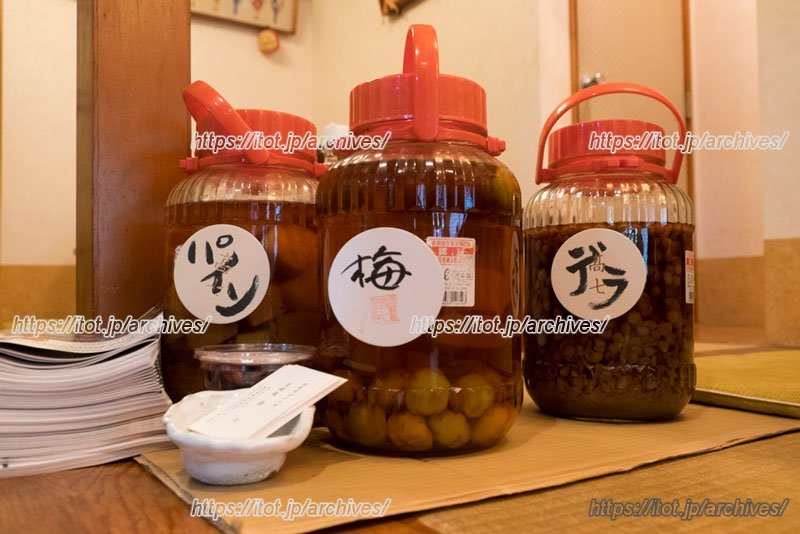 こだわりのお酒で手作りの果実酒も