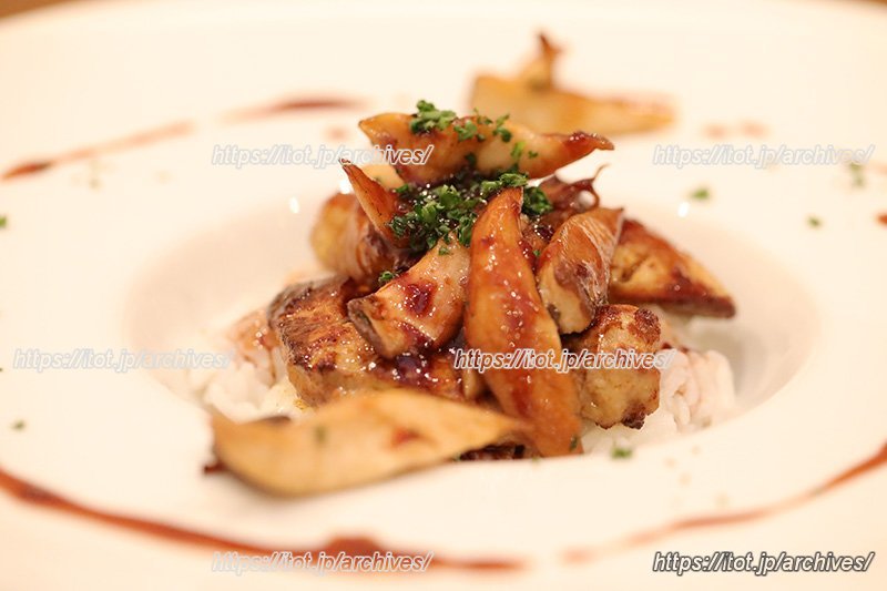 「フォアグラ丼」