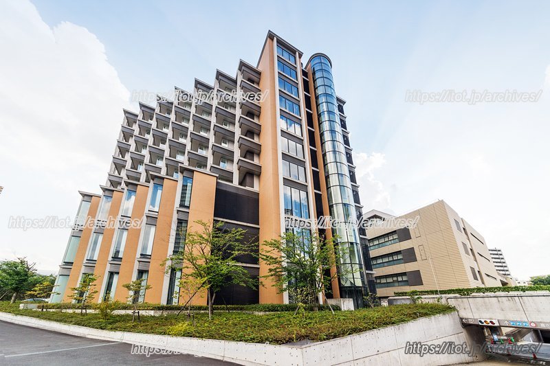 「東京女子医科大学病院」外観