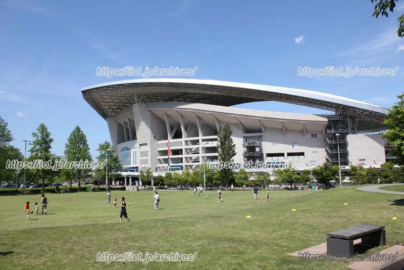 家族みんなで楽しめる「埼玉スタジアム2002」／「埼玉スタジアム2002公園」管理事務所