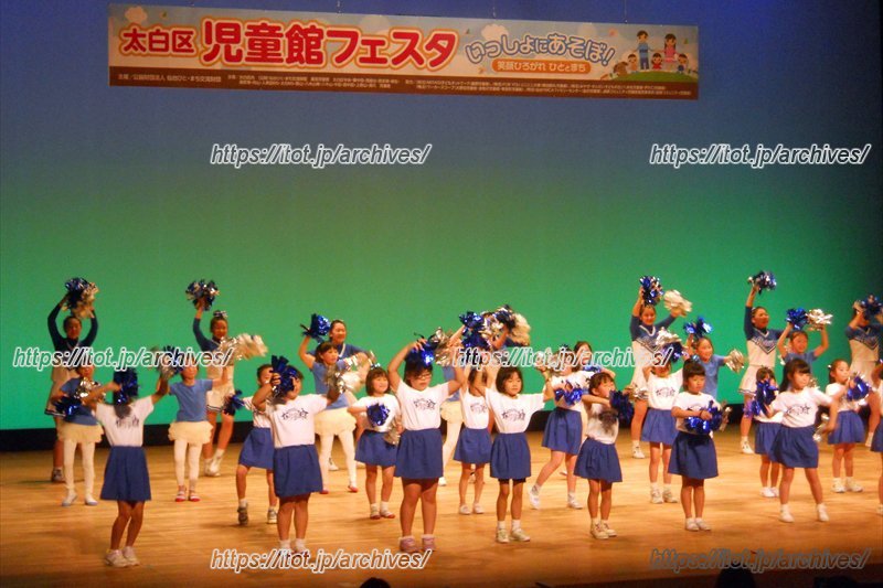 「楽楽楽ホール」でのステージ発表