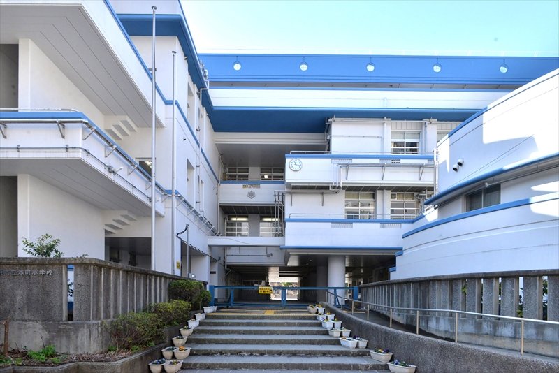 数多くの本物・宝物と出会える小学校／横浜市立本町小学校 校長　小澤好一先生