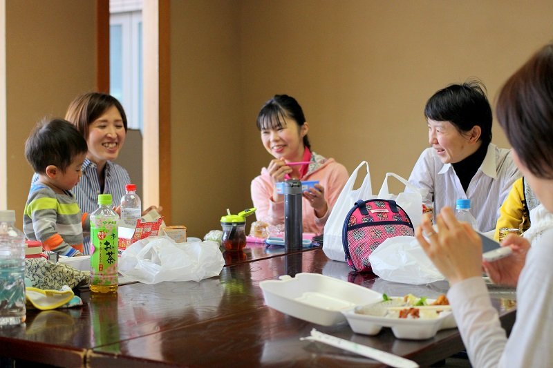 ダンスの後は、みんなでランチ