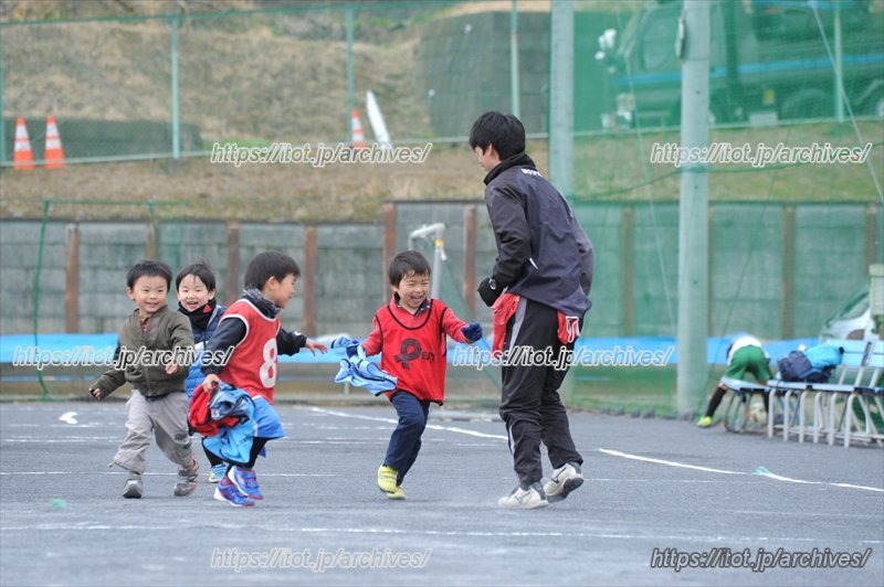幼児クラス、「青葉スポーツプラザ」での練習風景