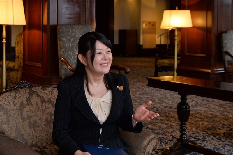 総務人事部、主任の網倉裕子さん