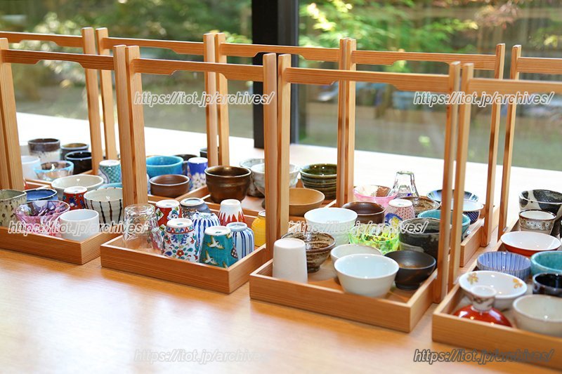 色とりどりのおちょこ