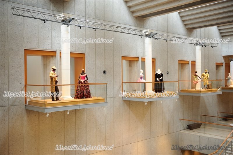 舞台衣装の展示