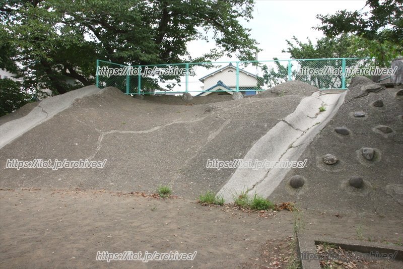 本町小学校の特色体育山