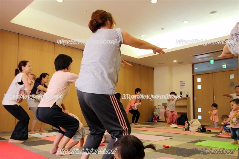 みんなで輪になって